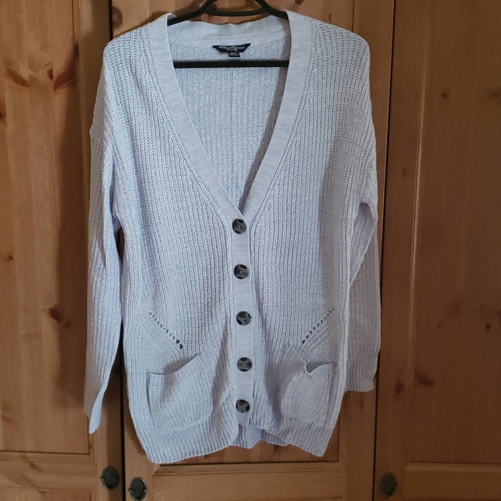 Cardigan sweater